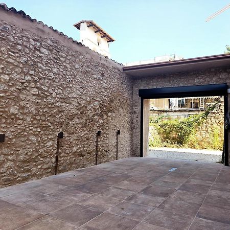 Dimora Adelfina - L'Aquila Centro Villa Ngoại thất bức ảnh